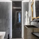Antiqua Domus 4* Rome