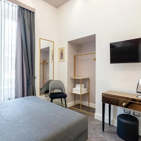 Antiqua Domus 4*