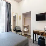 Antiqua Domus 4*